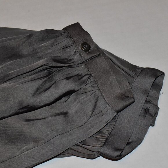 T Tahari Long Sleeve Satin Pullover Flowy Blouse Top Size XL - Picture 8 of 10